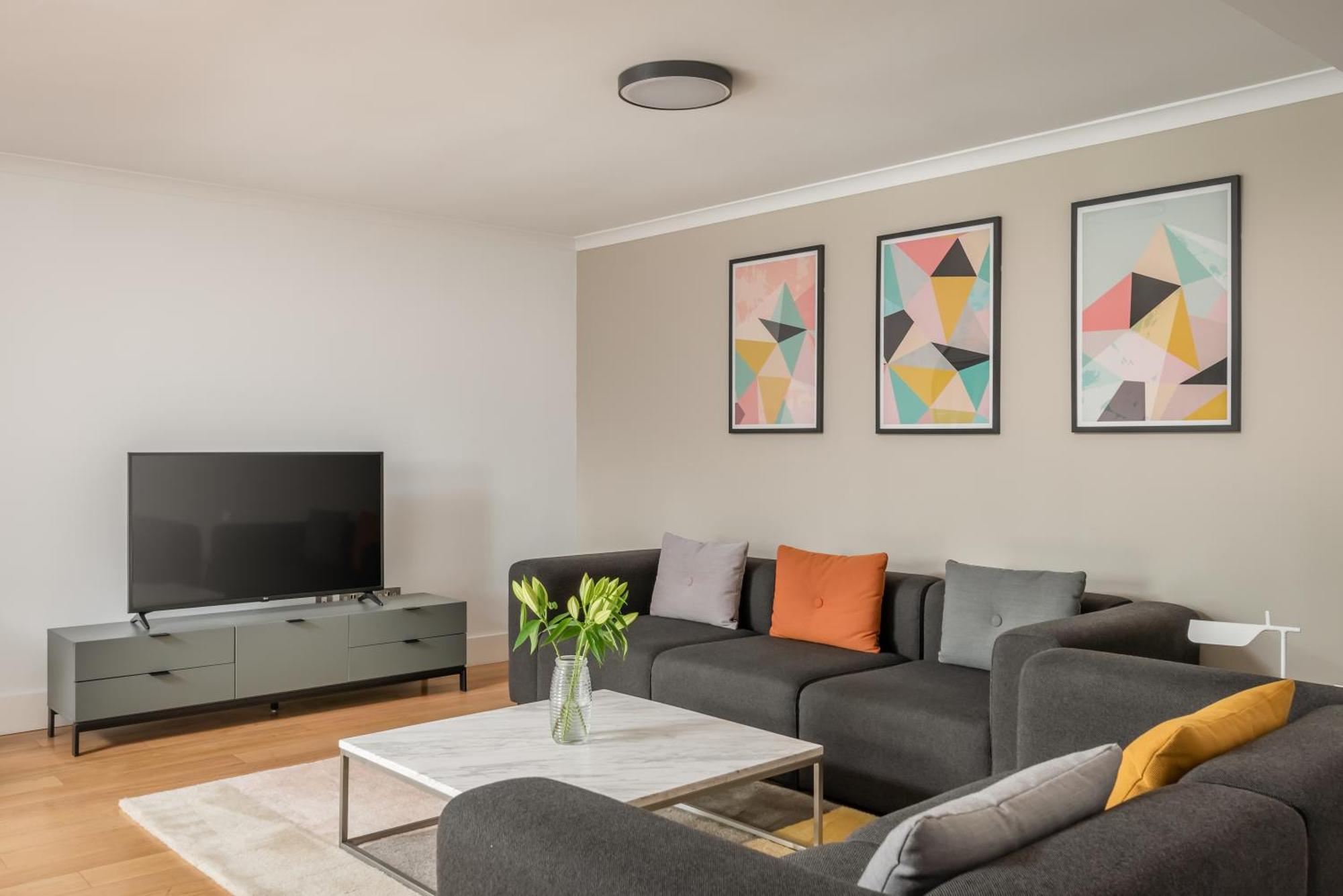 Monarch House - Serviced Apartments - Kensington London Exteriör bild